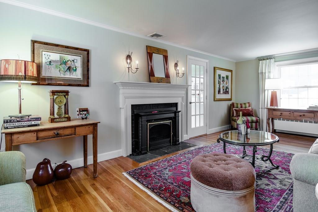 108 Richdale Road Needham, MA 02494 - Photo 6 of 26 Gallery Image 6