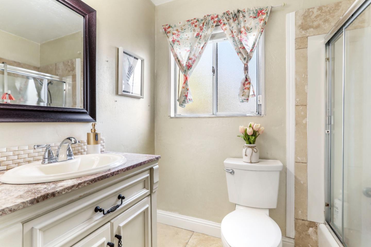 1101 Rusher Street Tracy, CA 95376 - Photo 12 of 15 Gallery Image 12