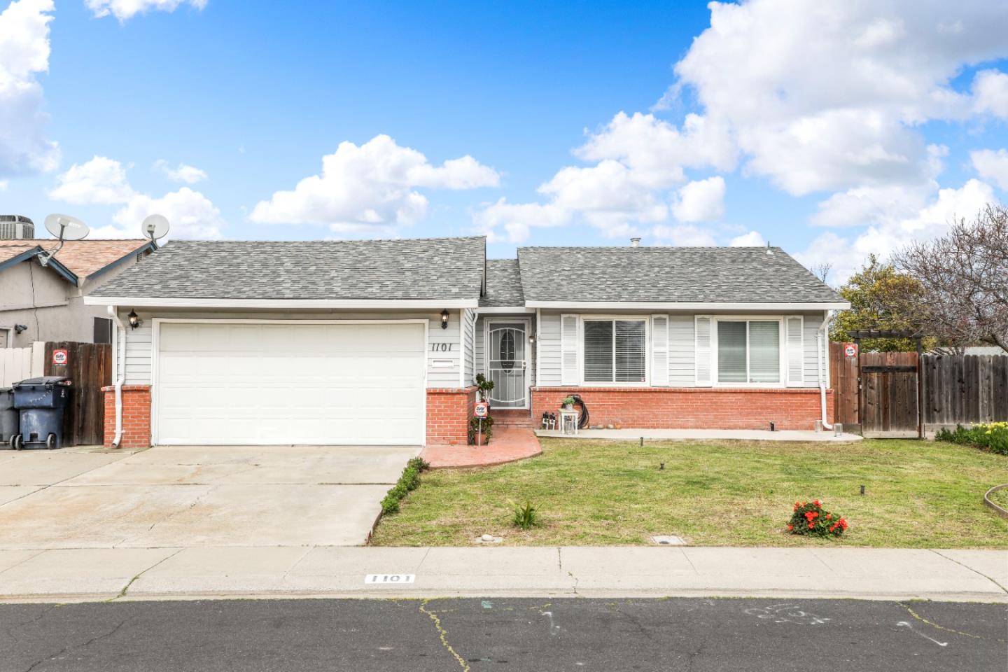 1101 Rusher Street Tracy, CA 95376 - Photo 2 of 15 Gallery Image 2