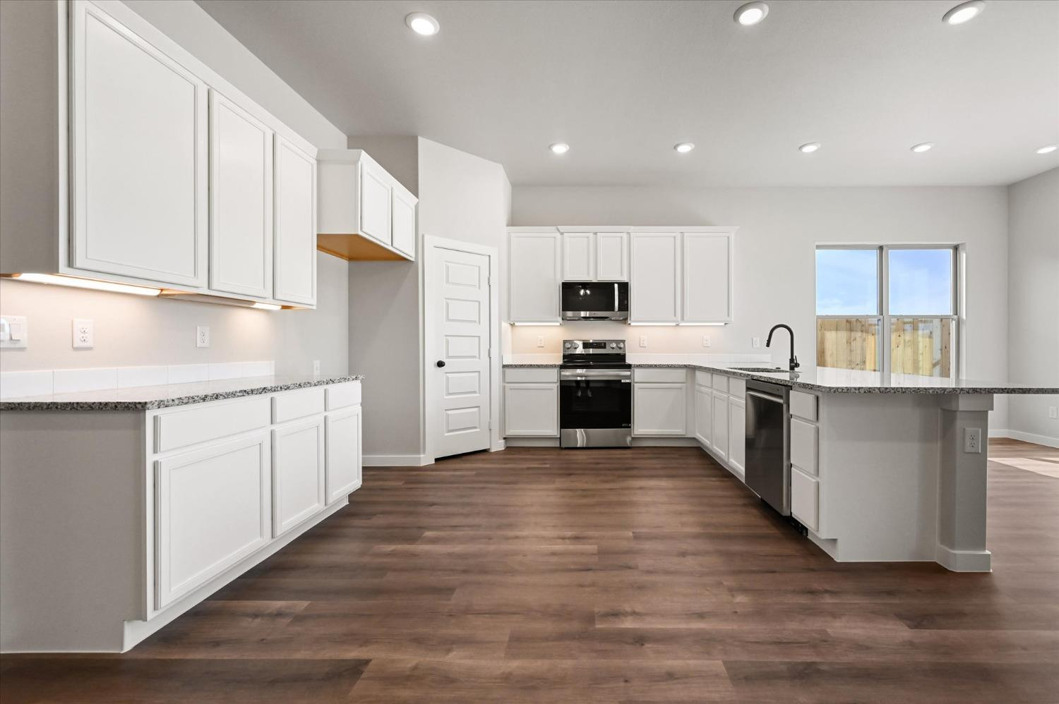 7418 30th Street Lubbock, TX 79407 - Photo 8 of 25 Photo 8