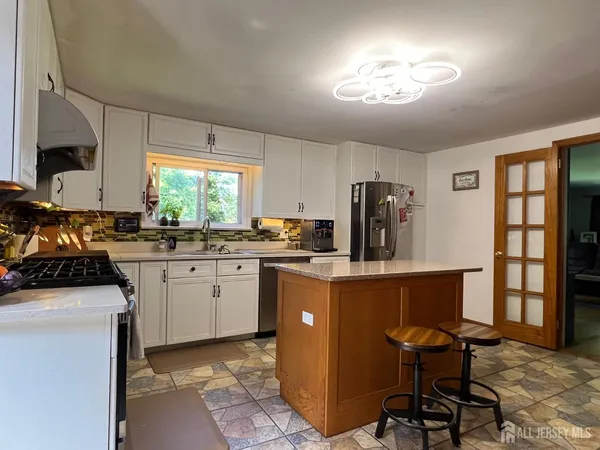$3,400 | 265 Friendship Road, Cranbury, NJ 08512