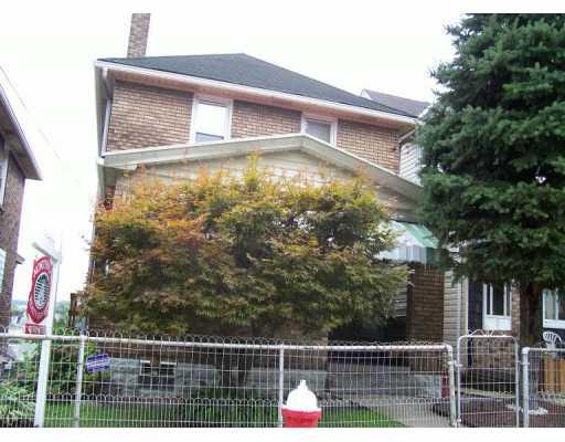 25 Frazier Avenue McKees Rocks, PA 15136 - Photo 1 of 8 Exterior Front.