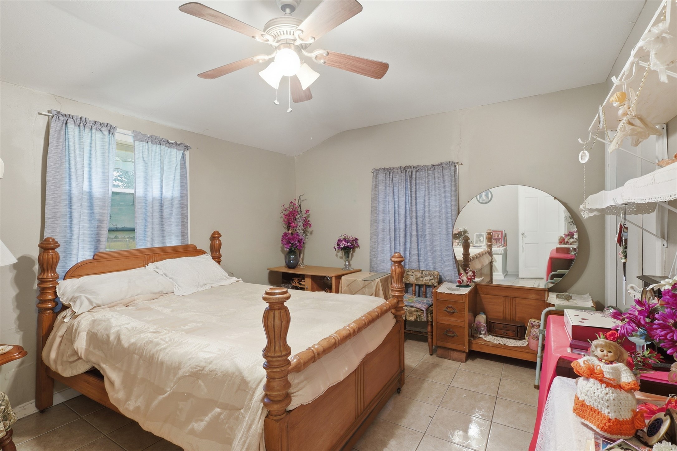 1914 Santa Rosa Street Houston, TX 77023 - Photo 11 of 18