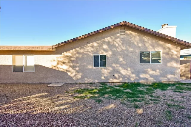 $1,975 | 2208 Demetrius Avenue, Las Vegas, NV 89101