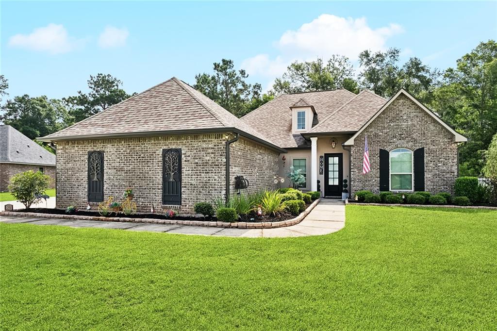 327 Saw Grass Loop Covington, LA 70435 - Photo 1 of 35