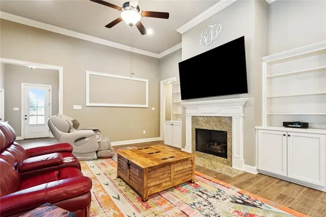 $480,000 | 327 Saw Grass Loop, Covington, LA 70435