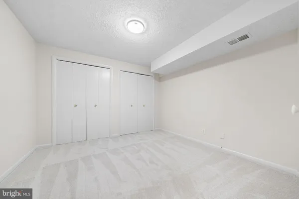 $950,000 | 5224 Bradfield Drive, Burke, VA 22015