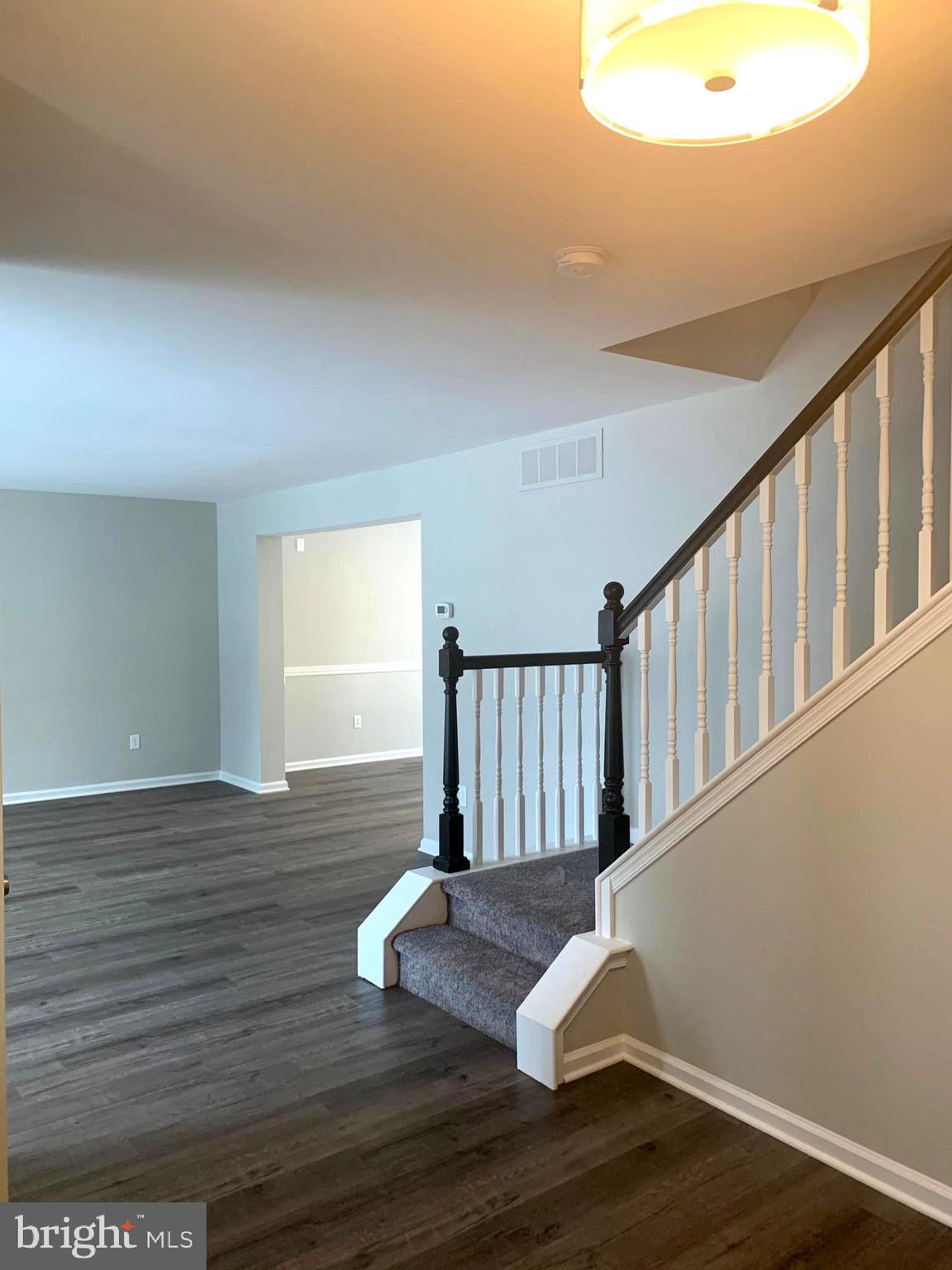 7 Chestertown Road Sicklerville, NJ 08081 - Photo 2 of 21 ENTRY