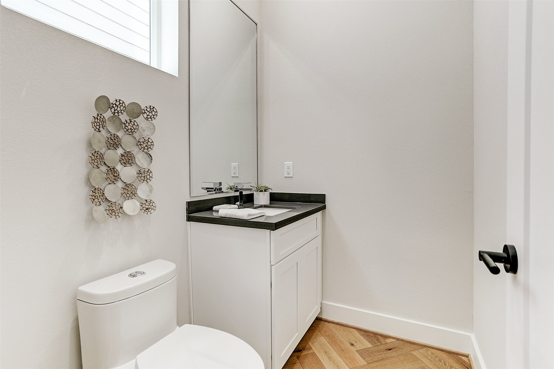 1115 West 15th 1/2 Street, Unit A Houston, TX 77008 - Photo 14 of 20 a bathroom with a sink toilet and shower