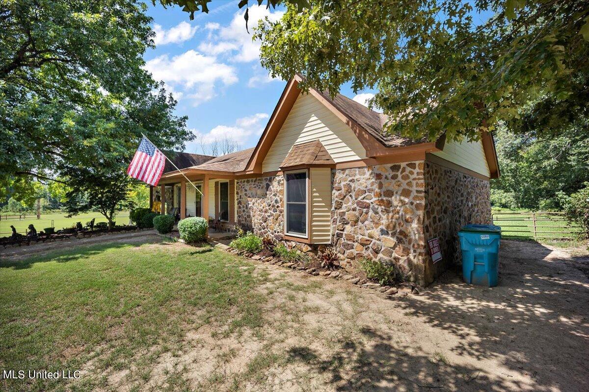 3549 Getwell Road South Hernando, MS 38632 - Photo 5 of 41 04-3459 Getwell Rd S - House 1