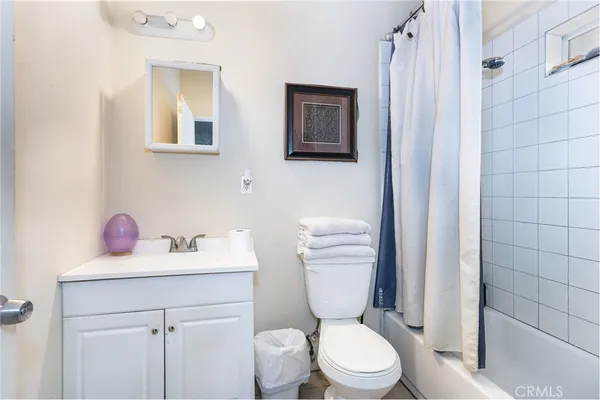 $699,000 | 1041 West 48th Street, Los Angeles, CA 90037