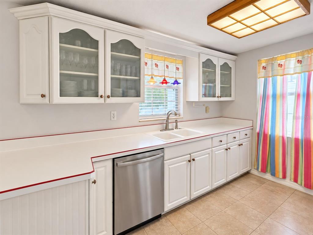 1954 Coolidge Road Holiday, FL 34691 - Photo 10 of 19 Gallery Image 10