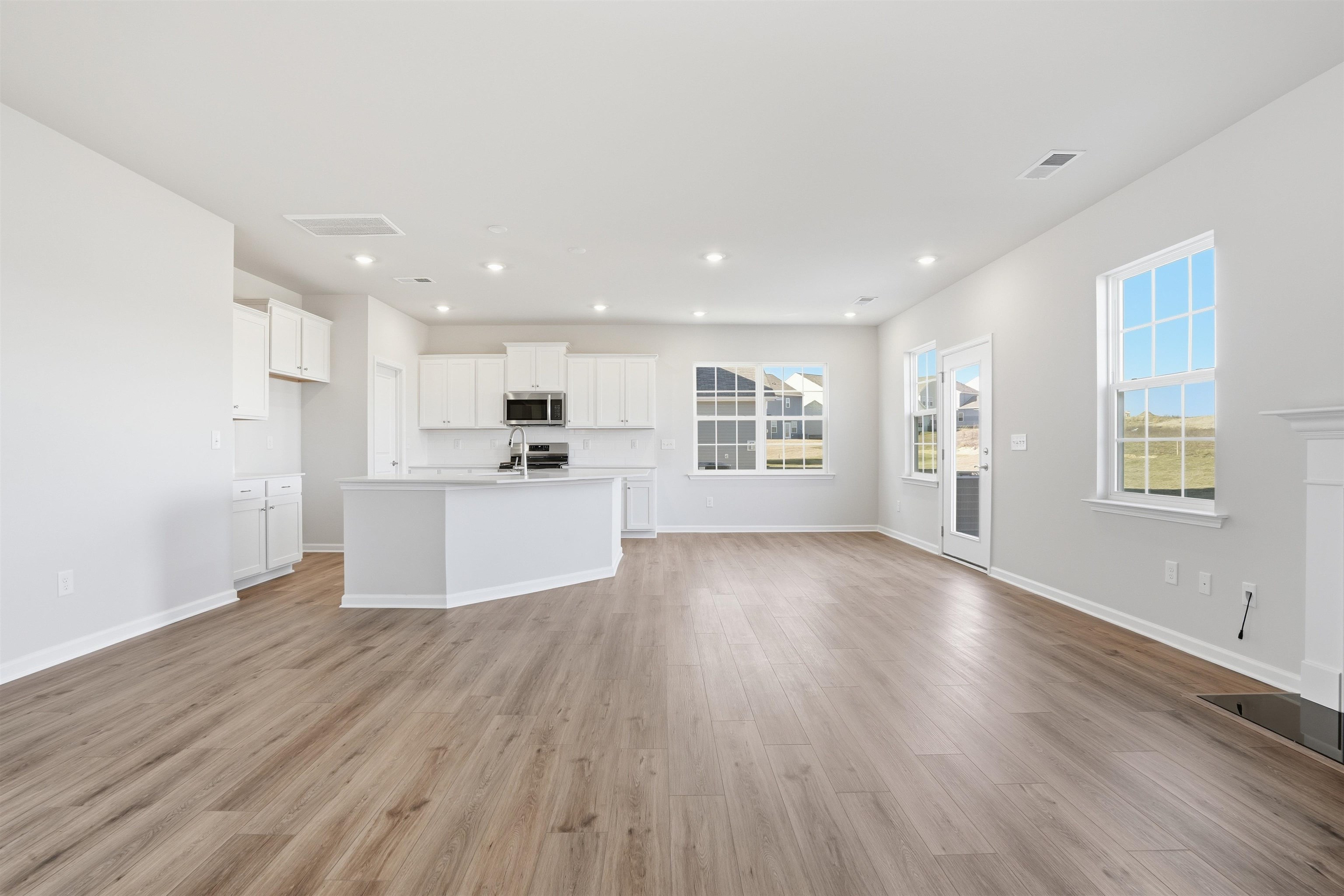 419 Lee's Corner Lane Woodruff, SC 29388 - Photo 8 of 27