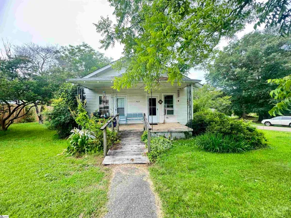 $149,900 | 502 North Church Street, Central, SC 29630