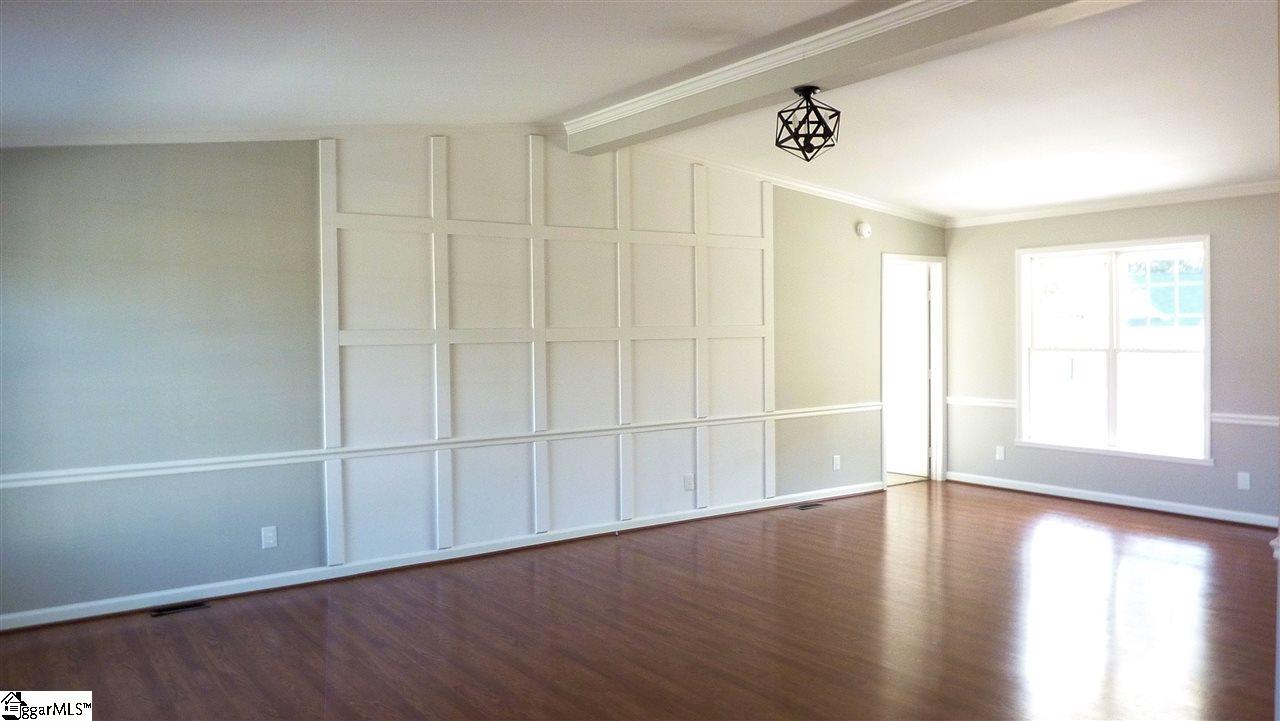 325 Corey Drive Inman, SC 29349 - Photo 2 of 17