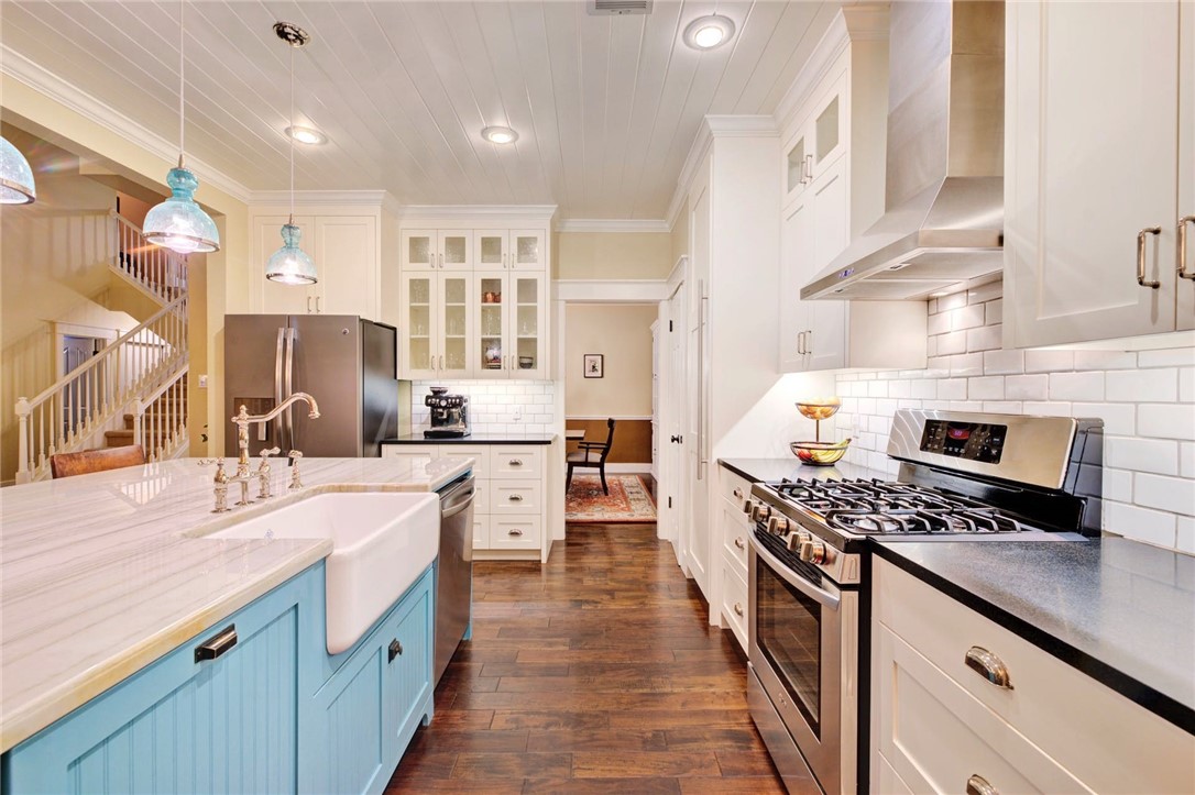 7211 Ridge Oak Road Austin, TX 78749 - Photo 1 of 1