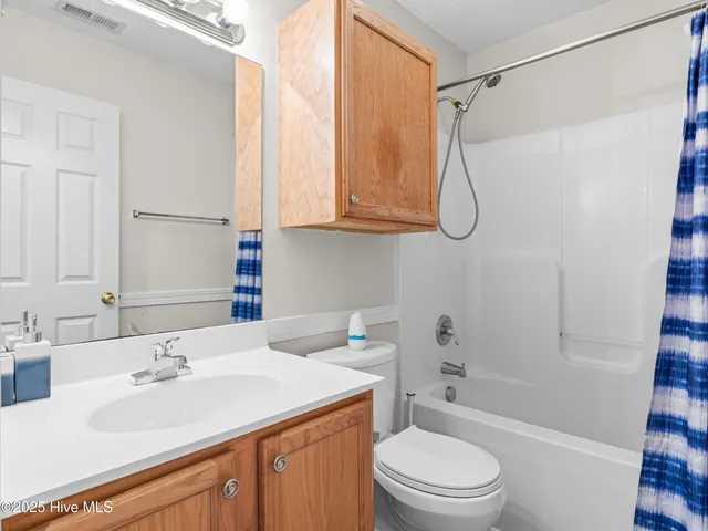 $218,000 | 2618 Pinewood Home Drive, Pink Hill, NC 28572