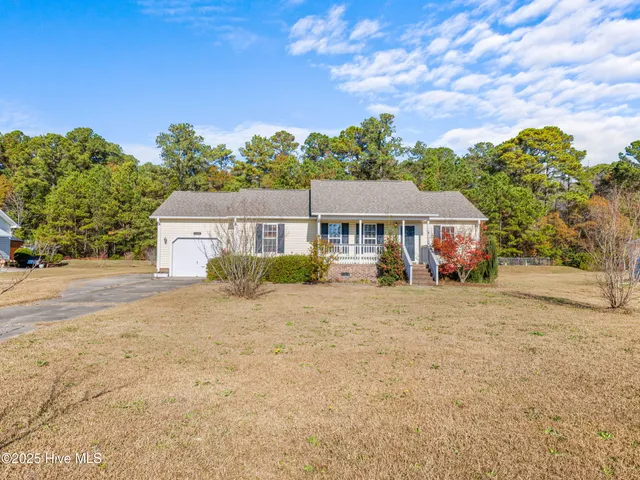 $218,000 | 2618 Pinewood Home Drive, Pink Hill, NC 28572