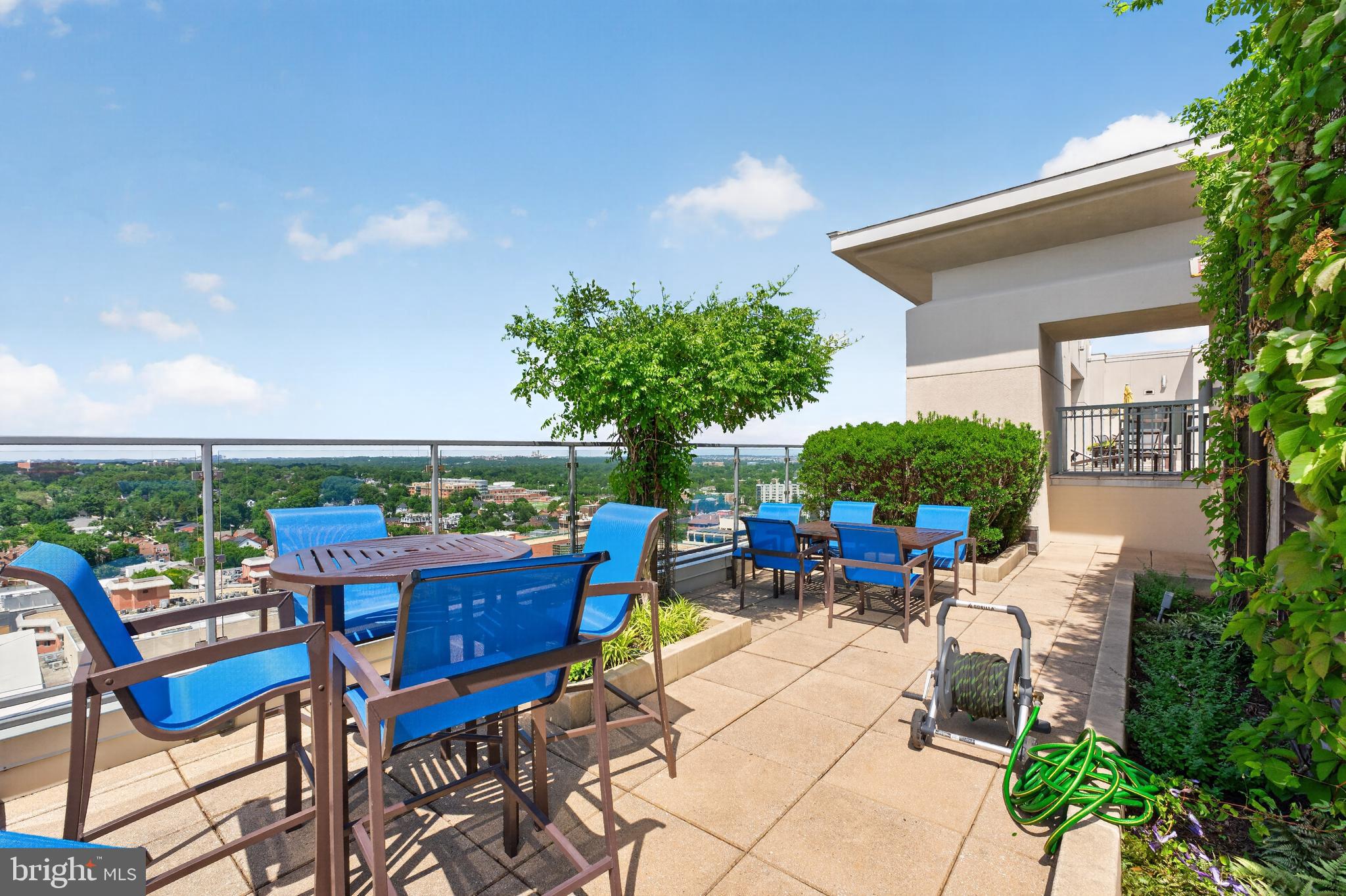 851 North Glebe Road, Unit 1301 Arlington, VA 22203 - Photo 53 of 84 Community Rooftop Terrace with City Views!