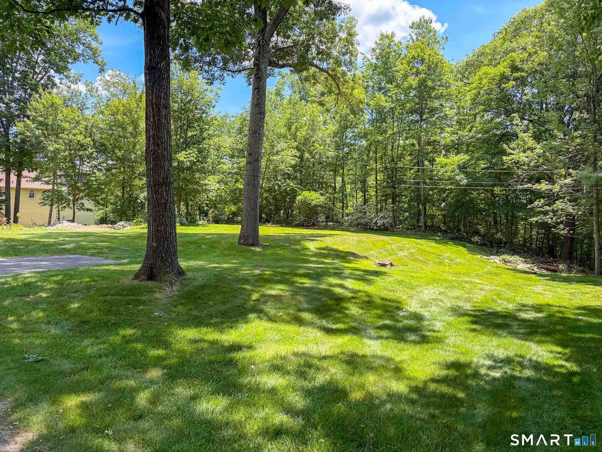 1258 Saybrook Road Middletown, CT 06457 - Photo 34 of 40