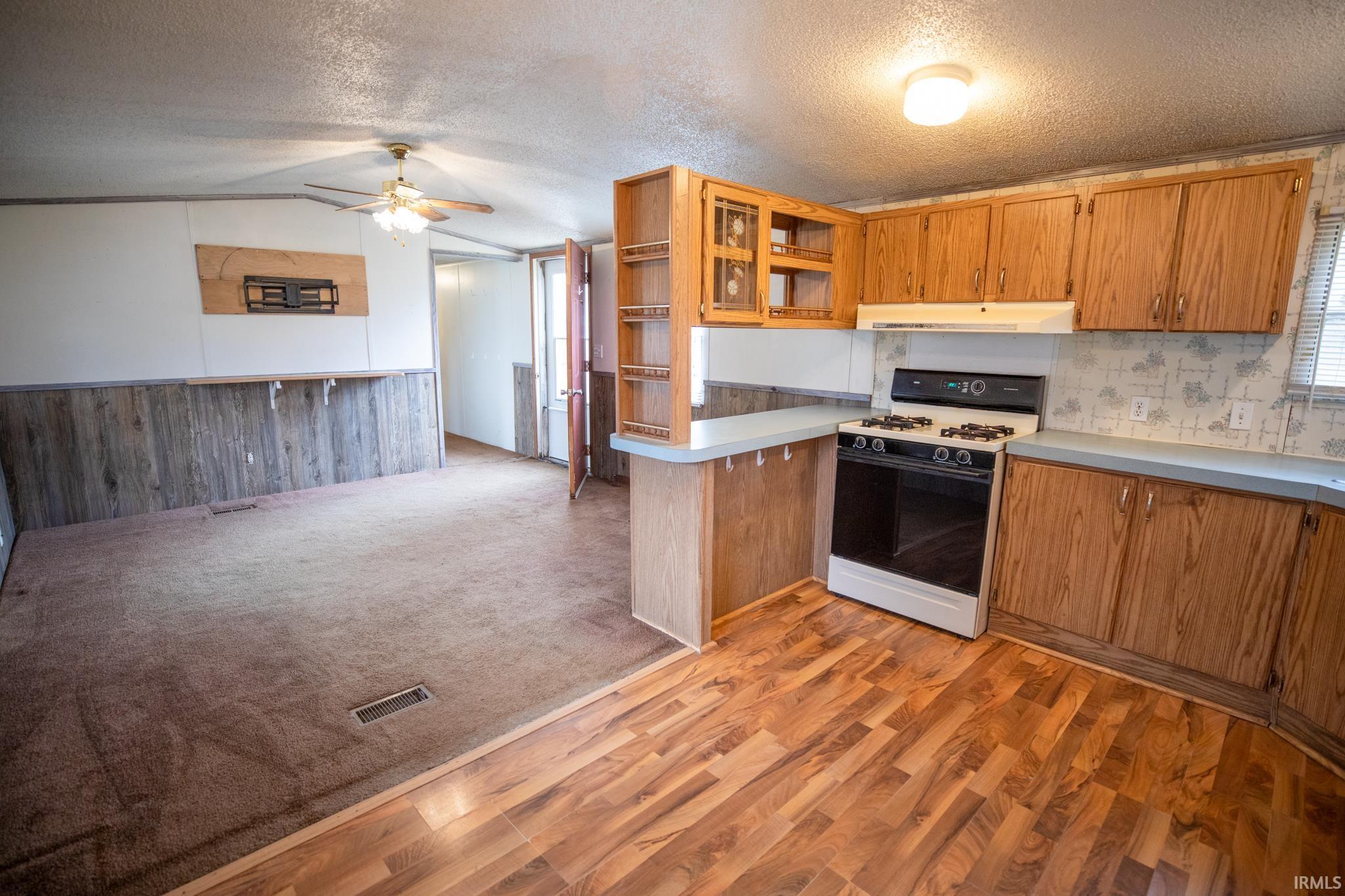 3179 Center Street Tippecanoe, IN 46570 - Photo 16 of 27