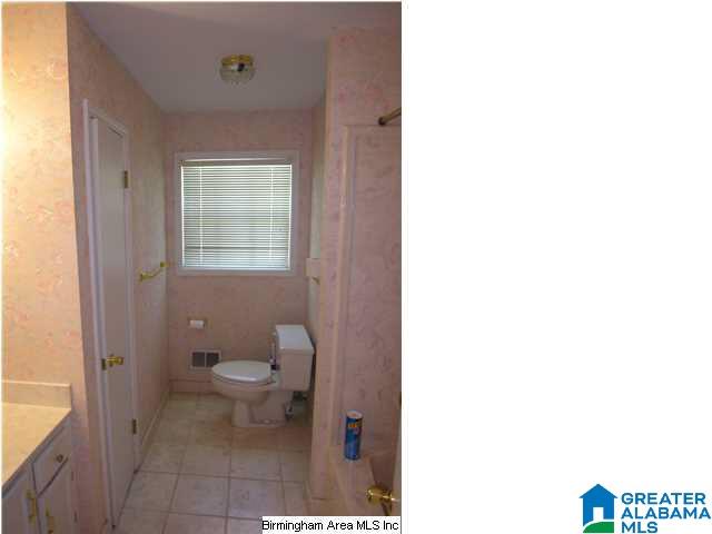 548 Edgeknoll Drive Birmingham, AL 35209 - Photo 11 of 17