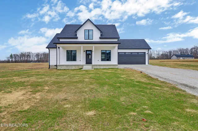 $349,900 | 225 Georgee Road, Jamestown, TN 38556