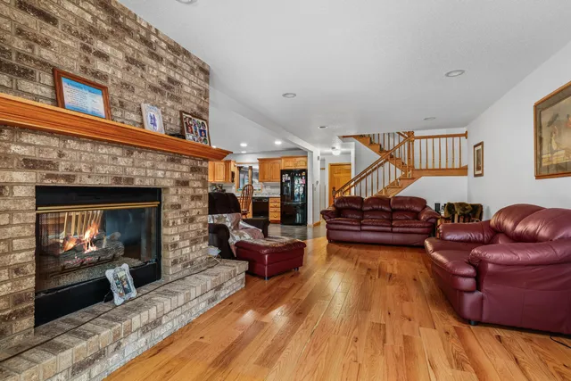 $549,900 | 1075 Lauderdale North, Onalaska, WI 54650