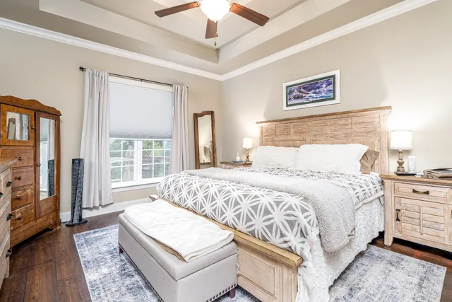 a bathroom with a tub