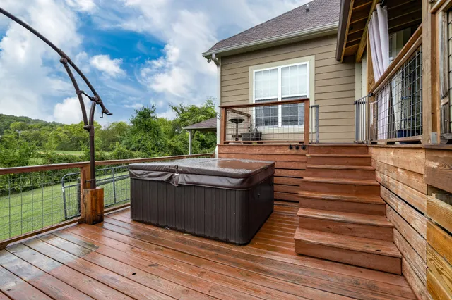 $545,000 | 1855 Lochlann Drive, Culleoka, TN 38451