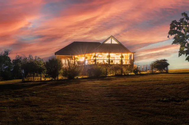 $545,000 | 1855 Lochlann Drive, Culleoka, TN 38451