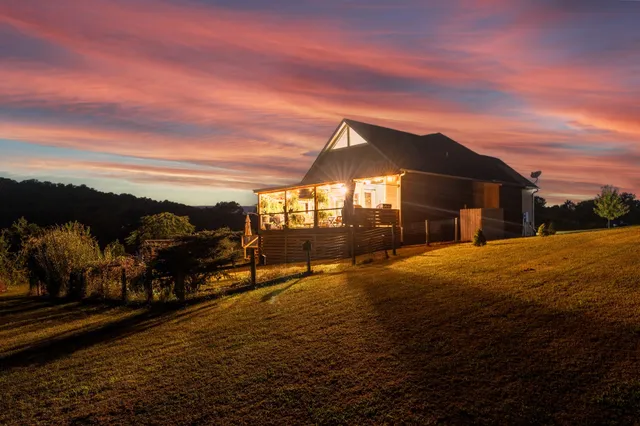 $545,000 | 1855 Lochlann Drive, Culleoka, TN 38451