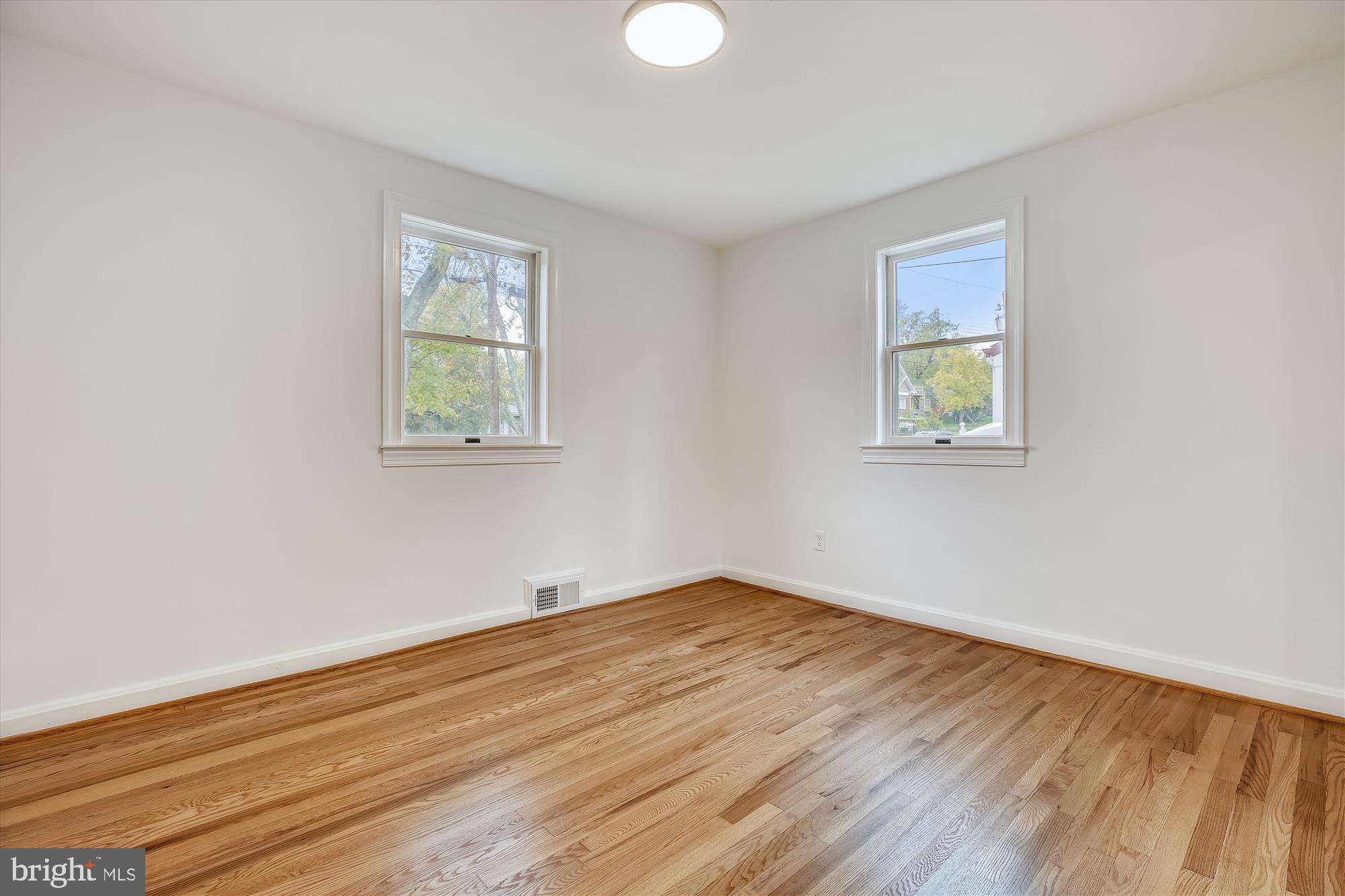 2403 Darrow Street Silver Spring, MD 20902 - Photo 20 of 63 Bedroom 1