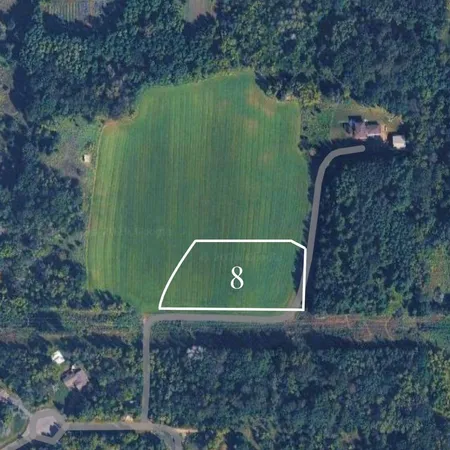 $299,900 | Lot 8 Glen Oaks Dr River Falls, River Falls, WI 54022