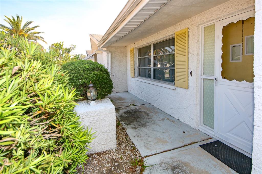 10824 Queens Road Port Richey, FL 34668 - Photo 3 of 24 Gallery Image 3