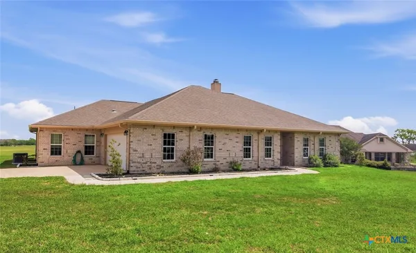 $554,900 | 15 Huron Street, Victoria, TX 77905