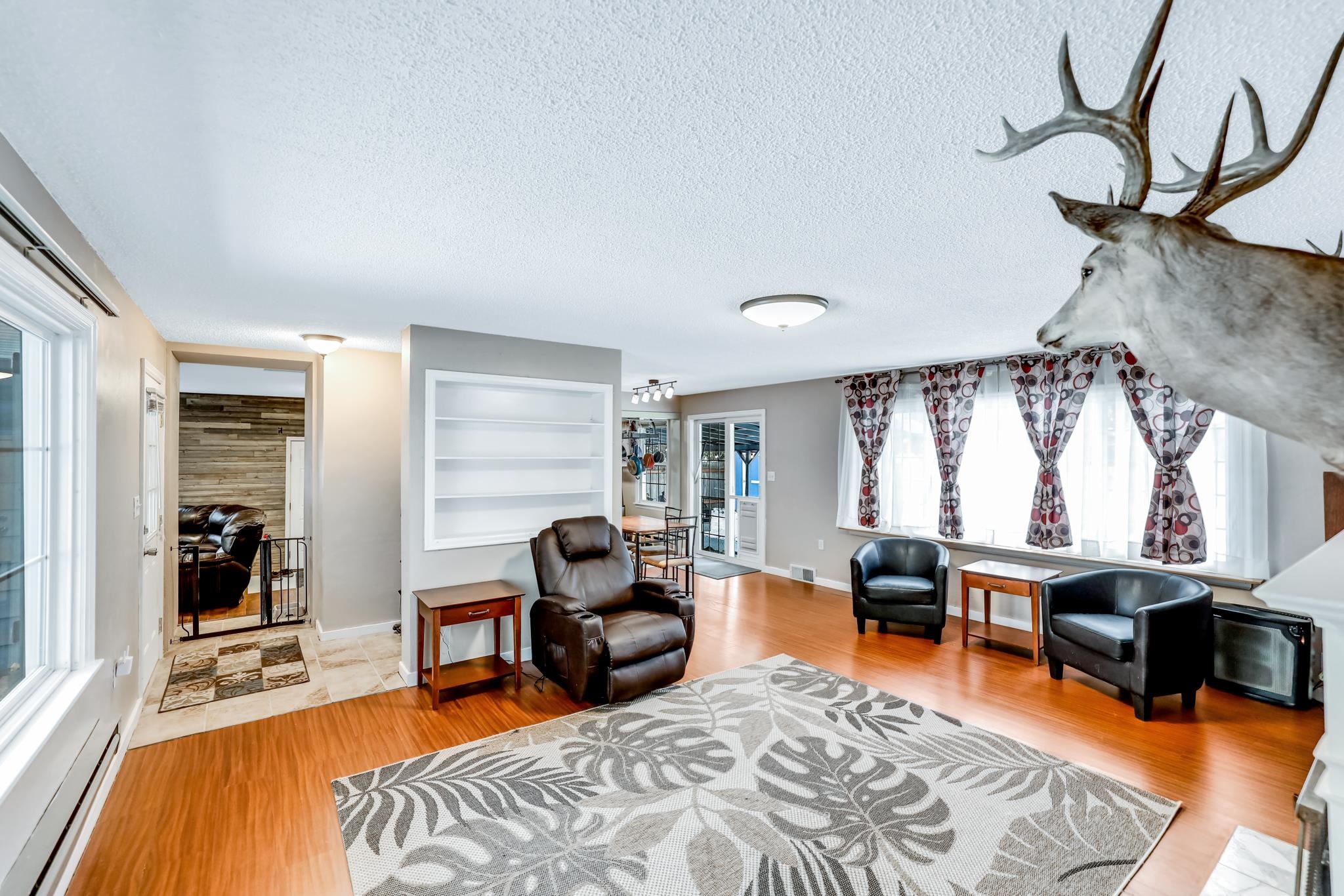 317 North Farr Road Spokane Valley, WA 99206 - Photo 6 of 50 Gallery Image 6