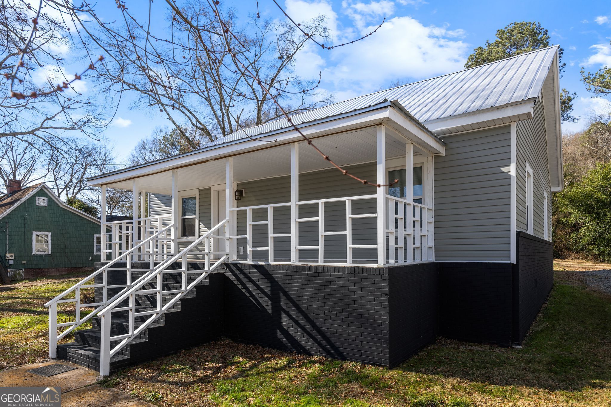 743 Pine Street Trion, GA 30753 - Photo 4 of 31 a front view of a house with a yard