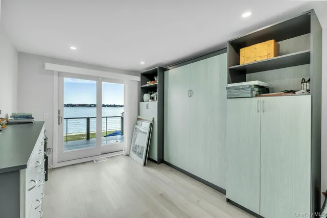 $3,199,000 | 17 Romana Drive, Hampton Bays, NY 11946