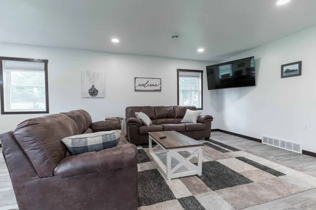 $299,000 | 102 Oak Road, Ottertail, MN 56571