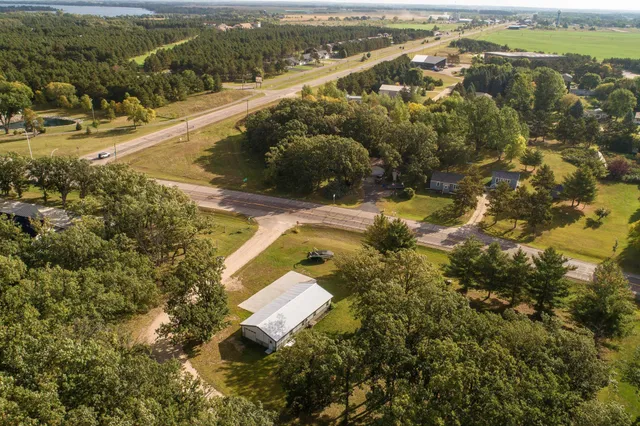 $299,000 | 102 Oak Road, Ottertail, MN 56571