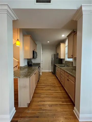 $2,500 | 141 Highway 22, Unit F1, Madisonville, LA 70447