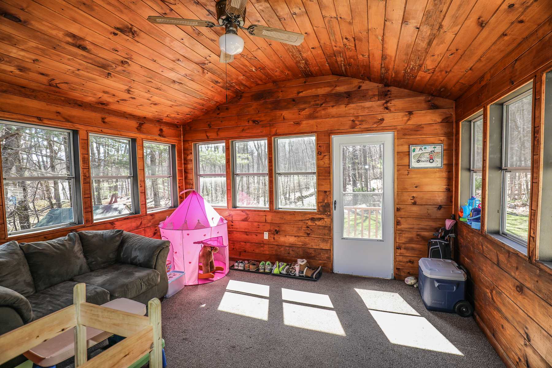 34 Gail Road Merrimack, NH 03054 - Photo 14 of 32