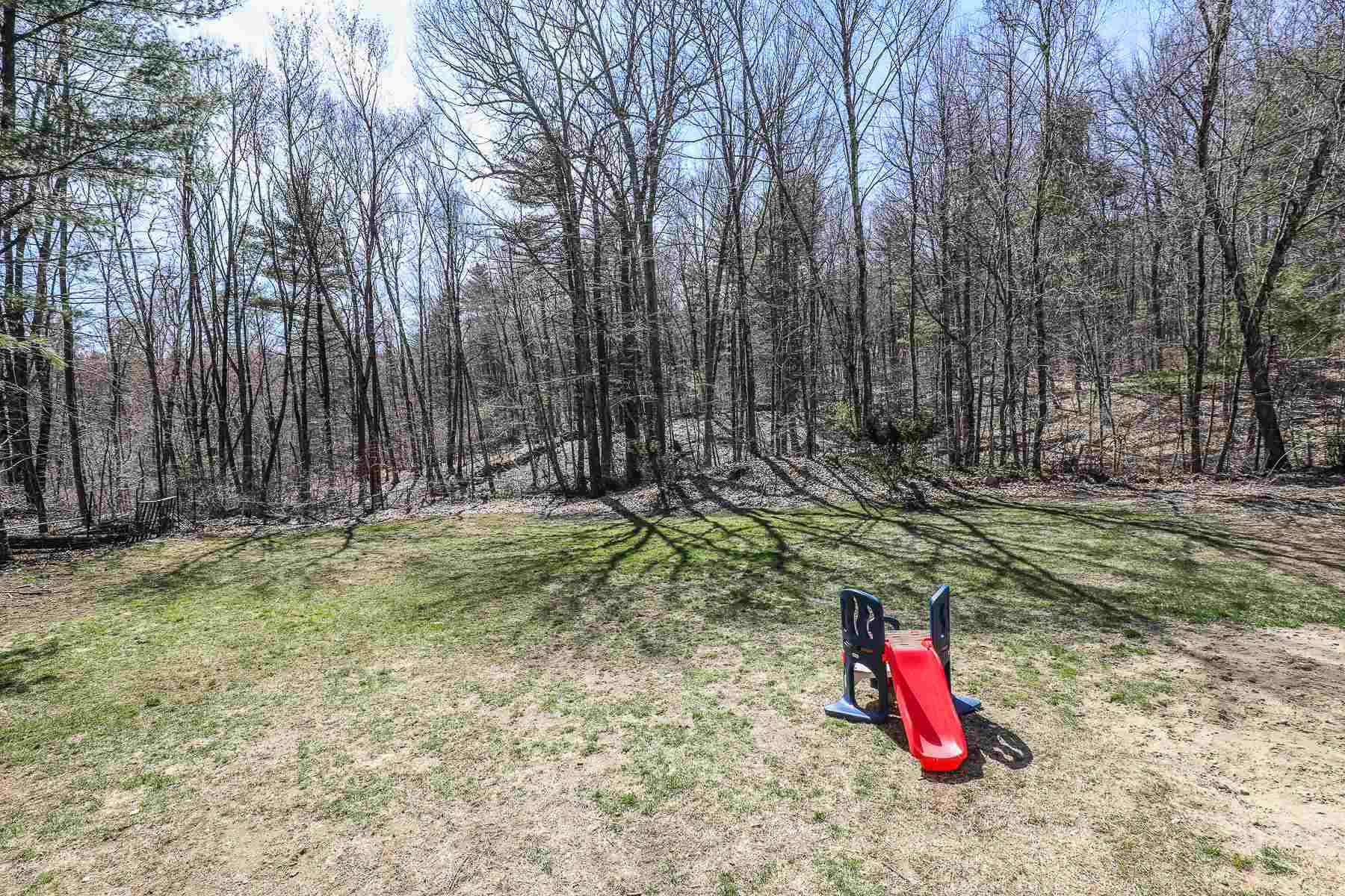 34 Gail Road Merrimack, NH 03054 - Photo 28 of 32