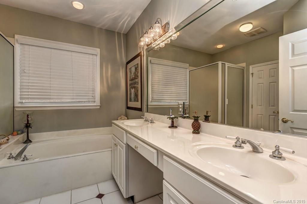 310 Dorsett Downs Fort Mill, SC 29708 - Photo 17 of 24 Gallery Image 17