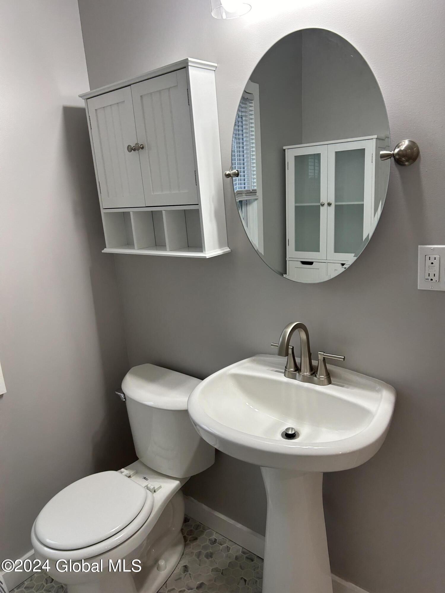 740 Watervliet Shaker Road Colonie, NY 12110 - Photo 12 of 17 IMG_4605