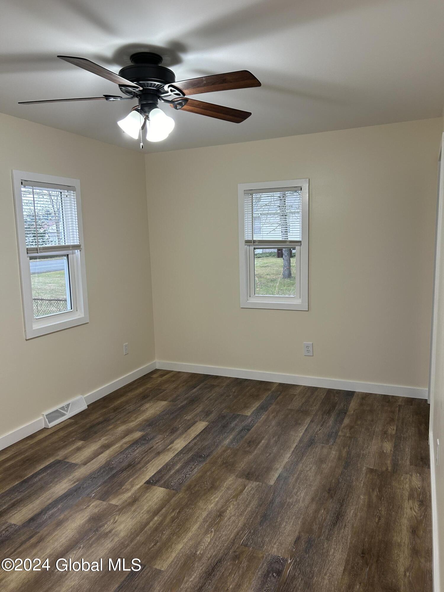 740 Watervliet Shaker Road Colonie, NY 12110 - Photo 7 of 17 IMG_4596