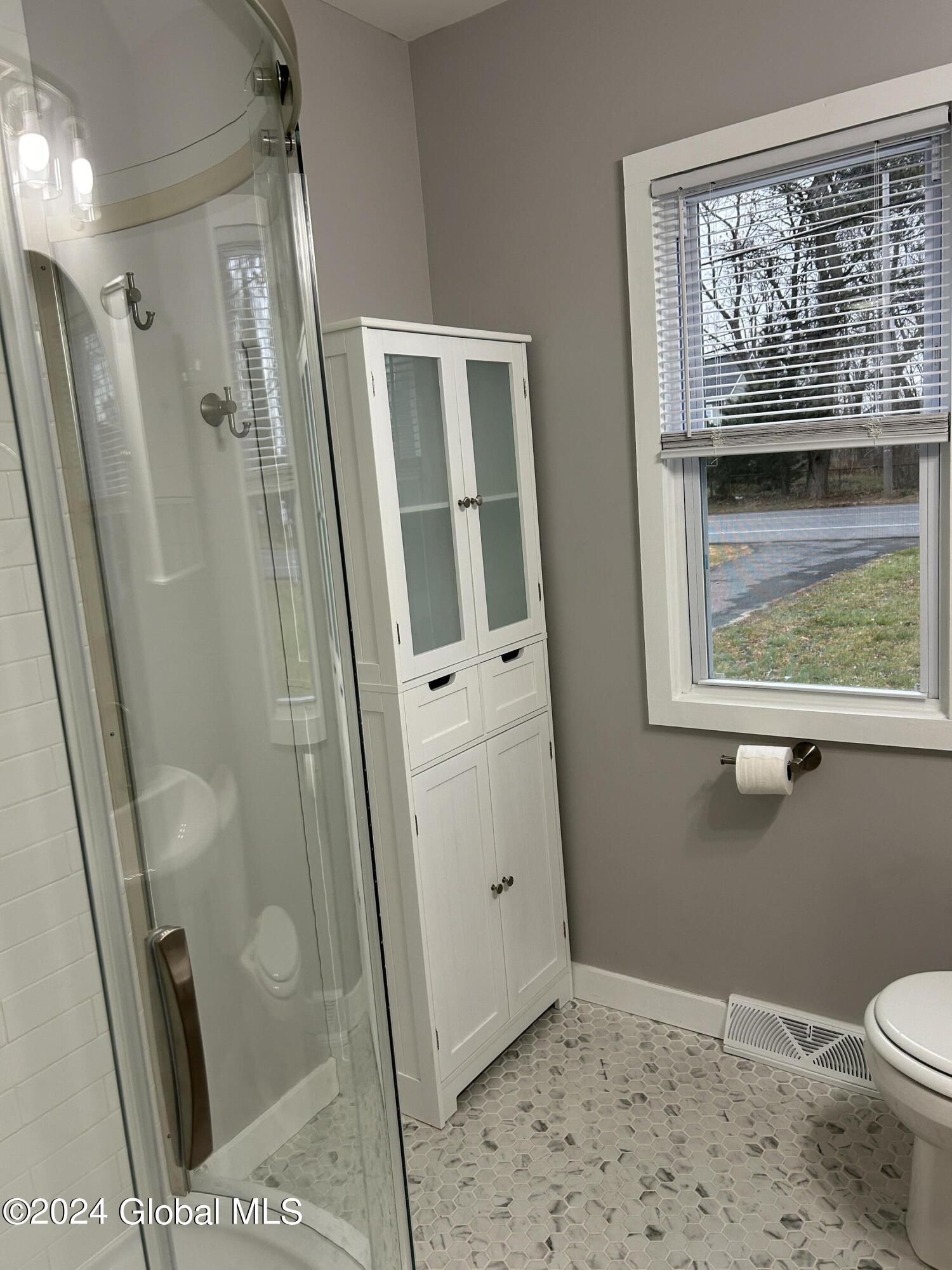 740 Watervliet Shaker Road Colonie, NY 12110 - Photo 10 of 17 IMG_4603