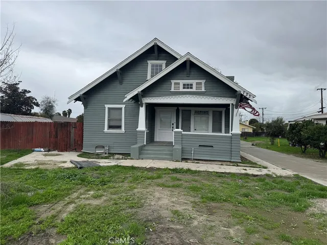 $3,000 | 733 South San Jacinto Street, Unit A, Hemet, CA 92543