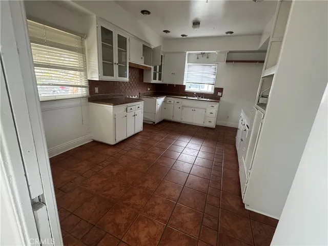 $3,000 | 733 South San Jacinto Street, Unit A, Hemet, CA 92543
